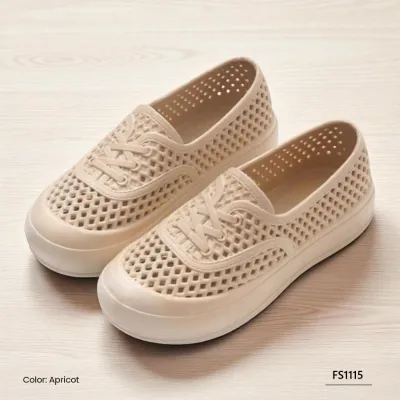 Bunni Steps Female Slipper